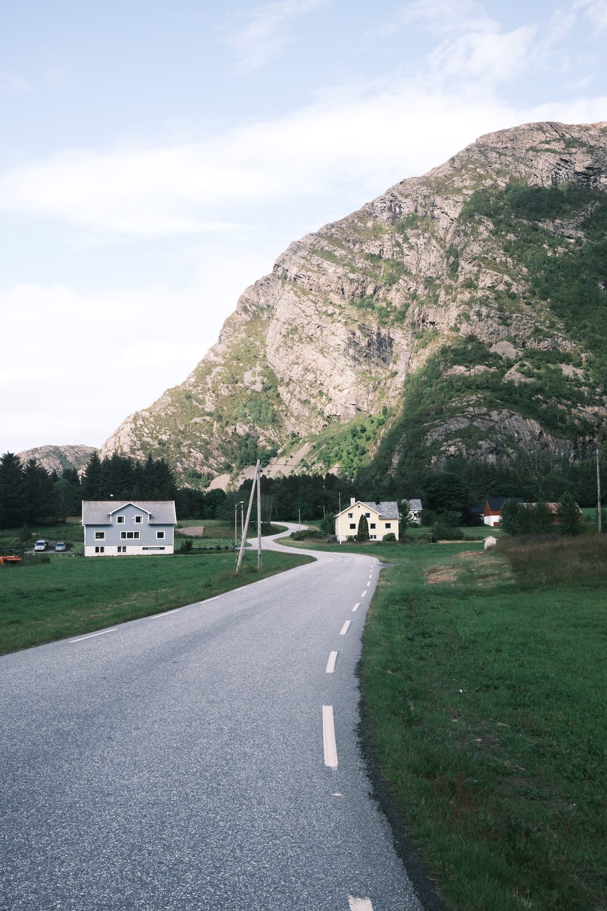 Midsund