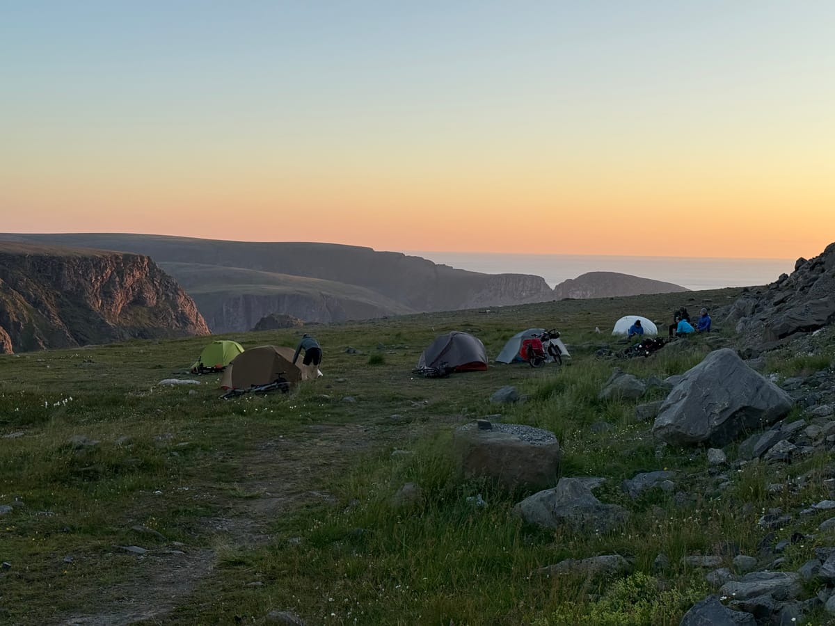 71°9′53′′ N 25°46′45′′ E (Nordkapp)